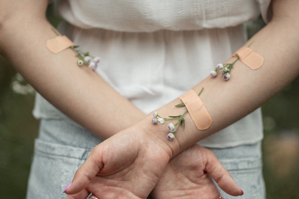 What Is the Link Between Self-Harm and Trauma?