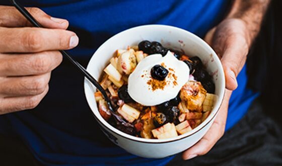 Healthy fruit and yogurt bowl symbolizing the role of nutrition in managing bipolar disorder, part of holistic treatment support at 12 South Recovery.